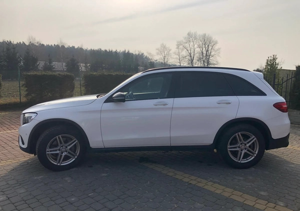 Mercedes-Benz GLC cena 99000 przebieg: 261000, rok produkcji 2016 z Koszalin małe 326